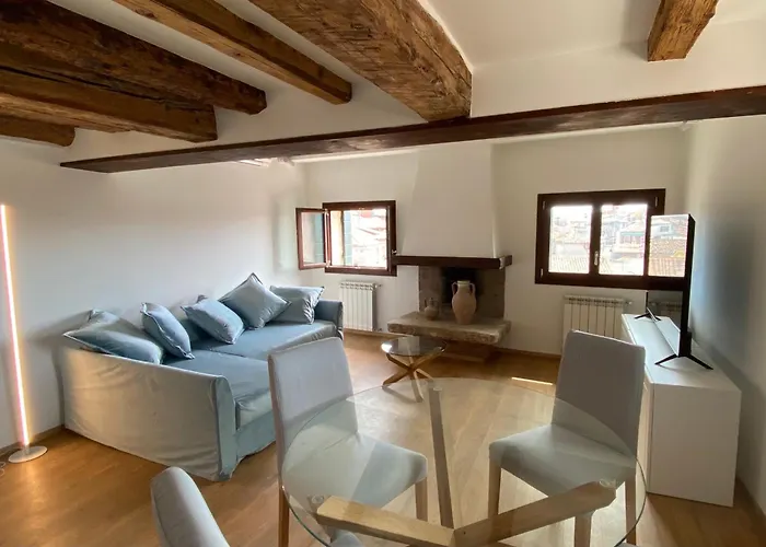 アパート Rooftop 3999